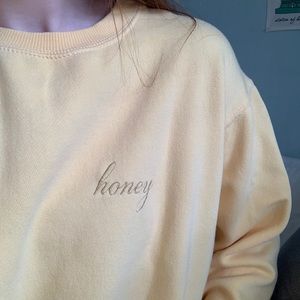 Brandy Melville Honey crewneck